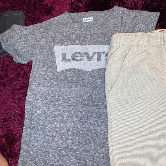 Levi’s Collection (Boy) - Picture 2 of 3